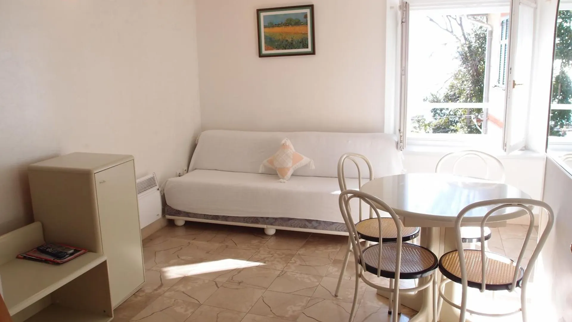 Apartment Villa Soulavy Kastela